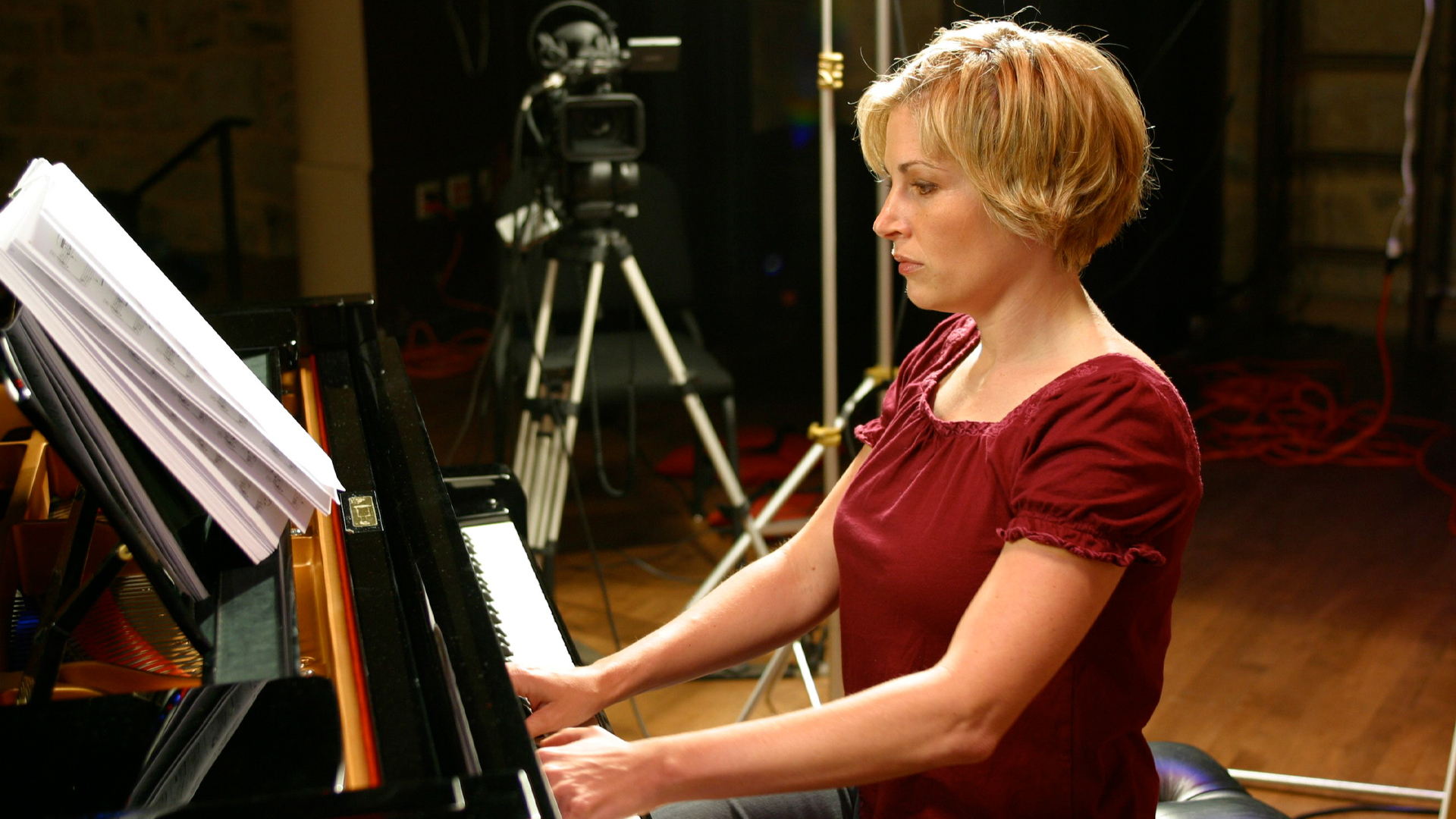 Watch Preview this school - Click to play sample lesson Preview this school - Course preview video