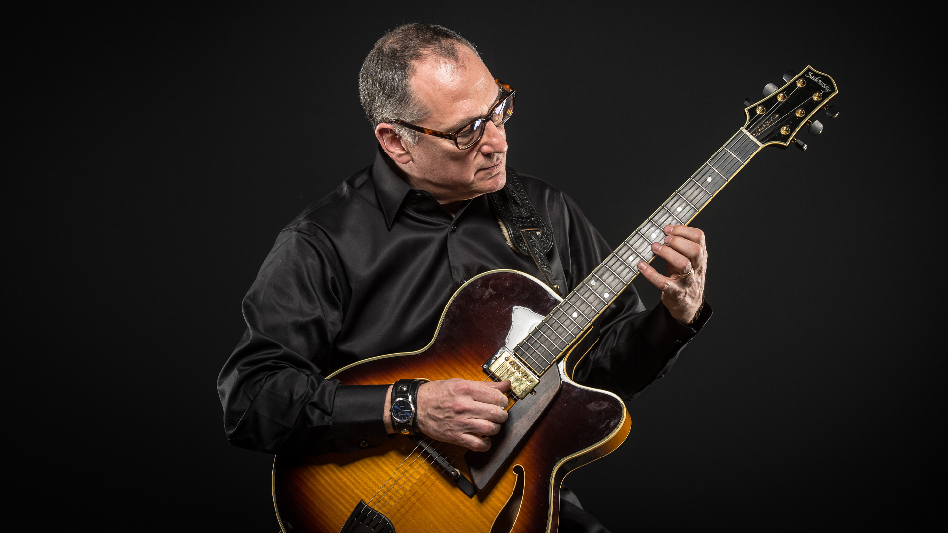 Watch Preview this school - Click to play sample lesson Preview this school - Course preview video