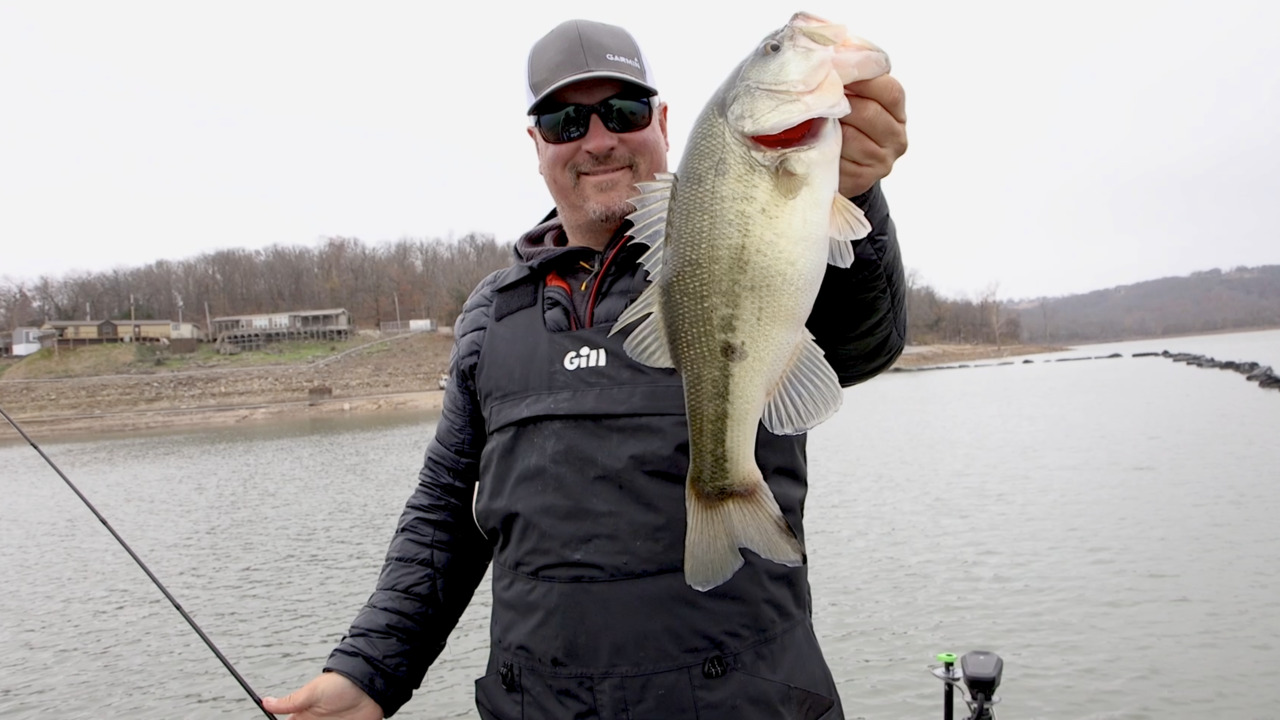 Roumbanis takes a step-by-step approach to breaking down new water - Major  League Fishing