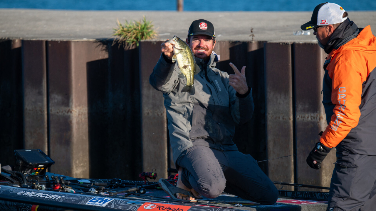 Myers, Team Star brite lead Lucas Oil Qualifier's first day of Match 3 -  Major League Fishing