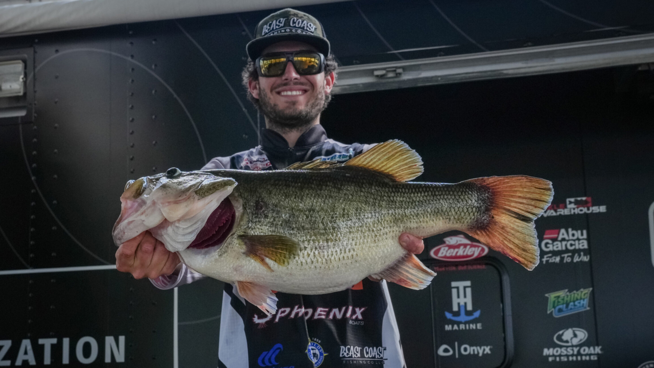 Toyota Series – Sam Rayburn Reservoir – Day 2 weigh-in (2/22/2024) - Major  League Fishing