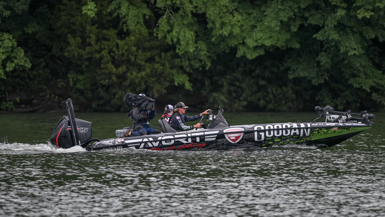 HIGHLIGHTS: Stage Four Qualifying Day 2, Group B - Major League Fishing