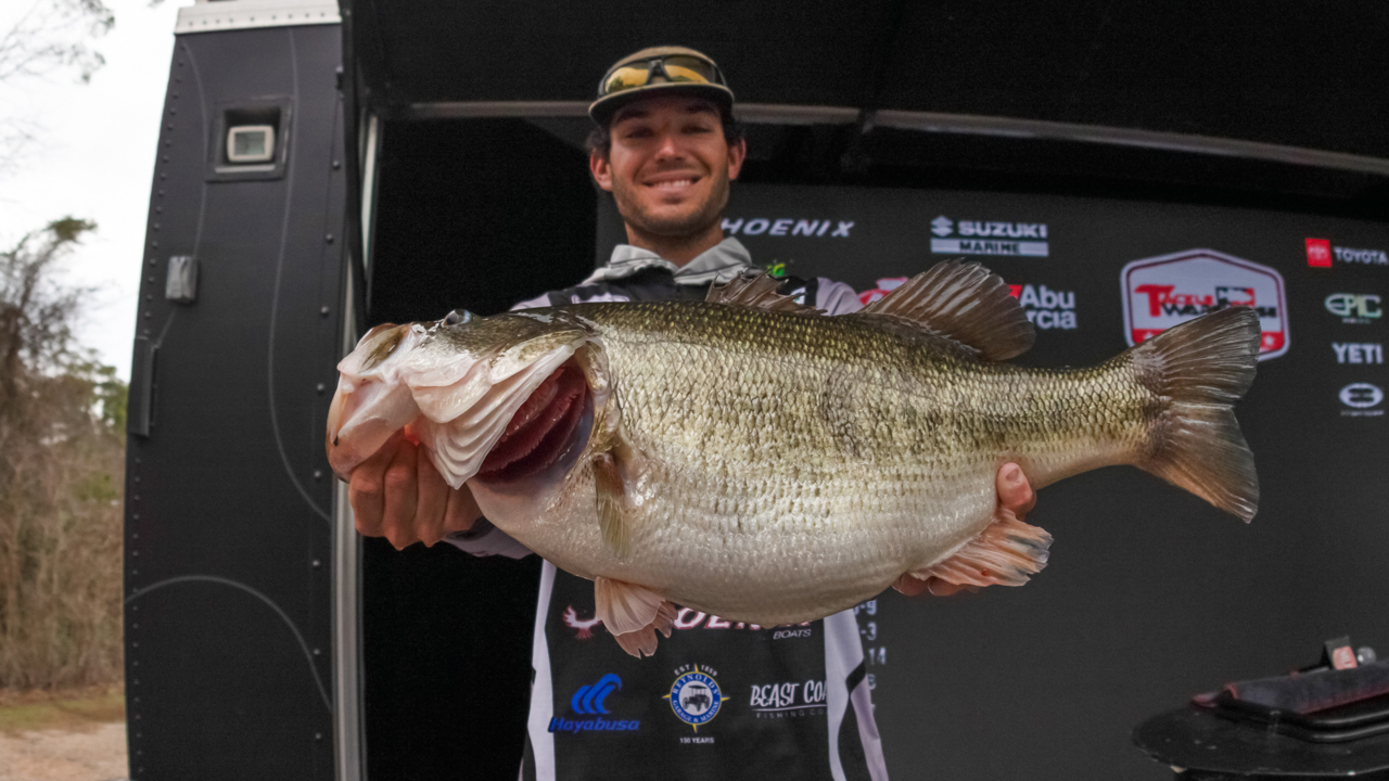 Tackle Warehouse Invitationals – Sam Rayburn Reservoir Day 2 weigh-in  (2/10/2024) - Major League Fishing