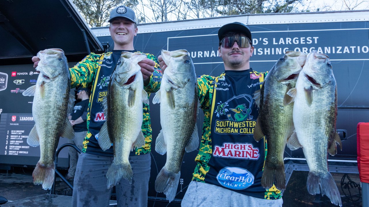 college fishing pol Bob Mitchell's Fly Bryan College Fishing Team Shines