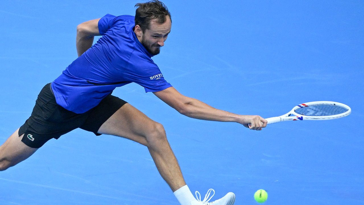 Hot Shot: Medvedev finds acute angle to wow Beijing fans