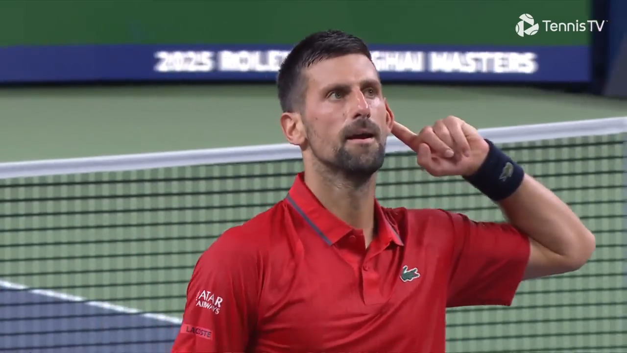 Hot Shot: Djokovic's set-point clincher has Shanghai crowd in raptures