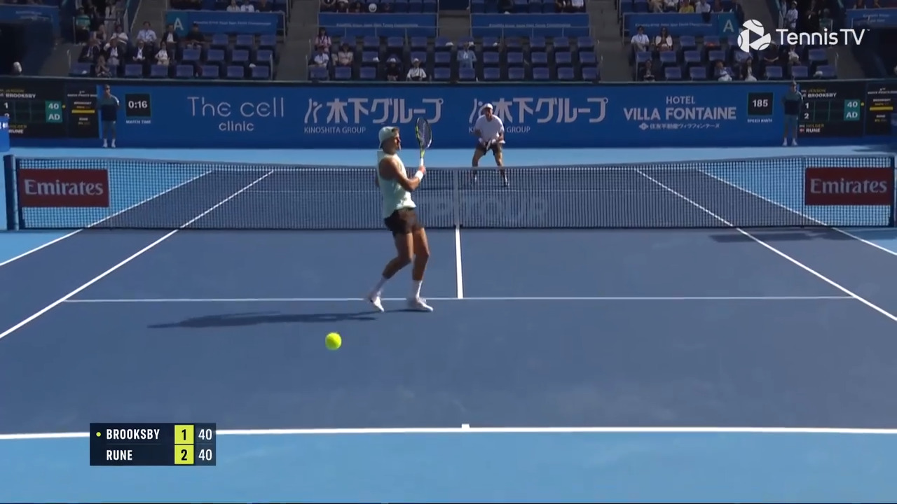 Hot Shot: 'Unbelievable!' Brooksby saves break point with rapid reactions in Tokyo