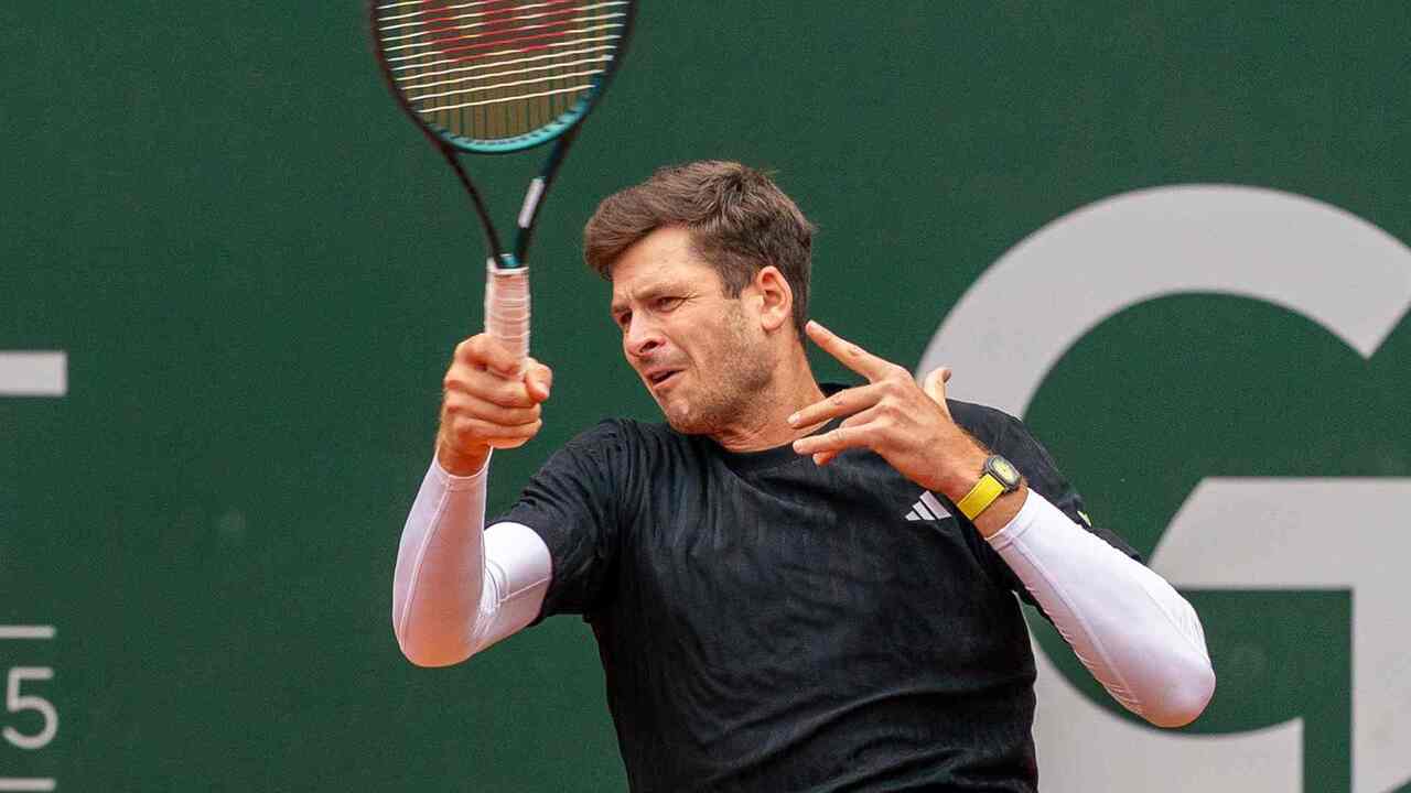 Hot Shot: Hubi's hammer blow! Hurkacz slams door shut in Geneva SF