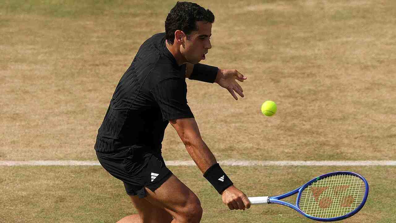 Watch Jaume Munar play a stunning point against Carlos Alcaraz at Queen's Club on Thursday. Watch live & on-demand at tennistv.com.