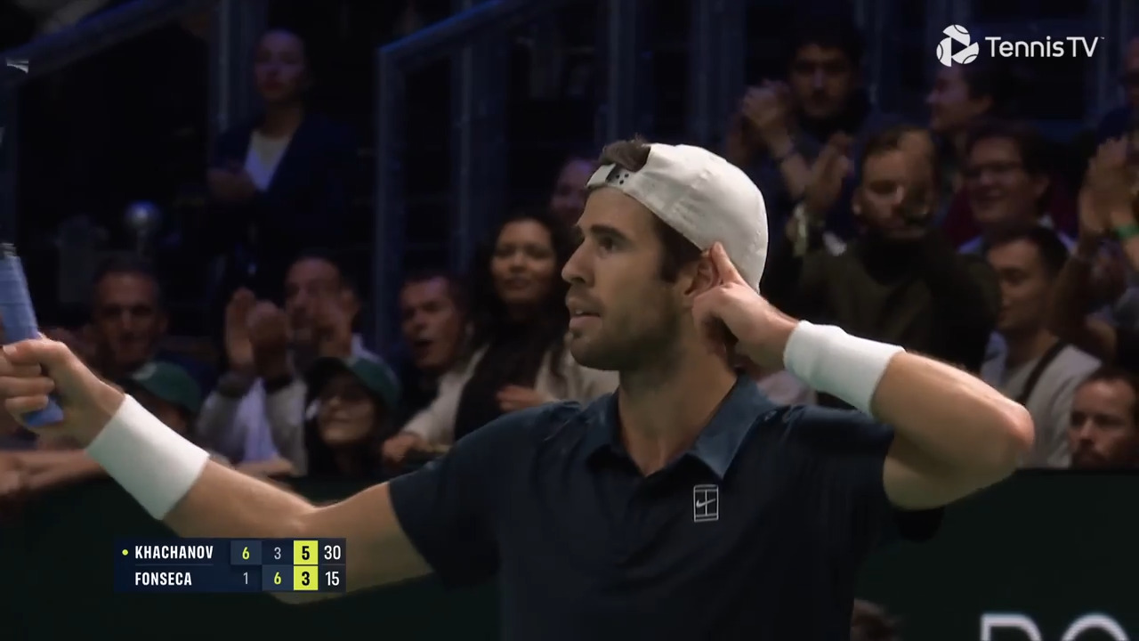Hot Shot: Khachanov denies Fonseca's tweener to earn match points in Paris 2025