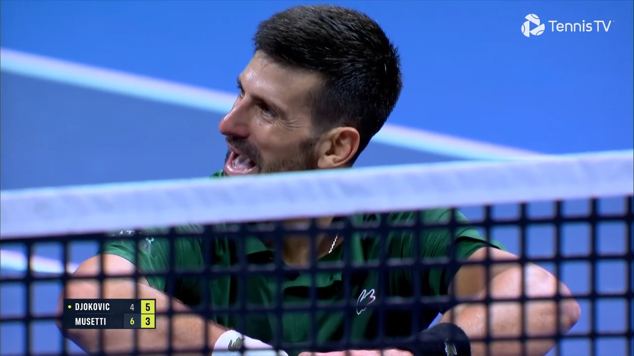 Hot Shot: 'Extraordinary!' How did Djokovic win this point in Athens 2025?