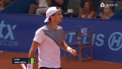 Hot Shot: Cachin Gana Un Punto Divertido En La Final De Gstaad