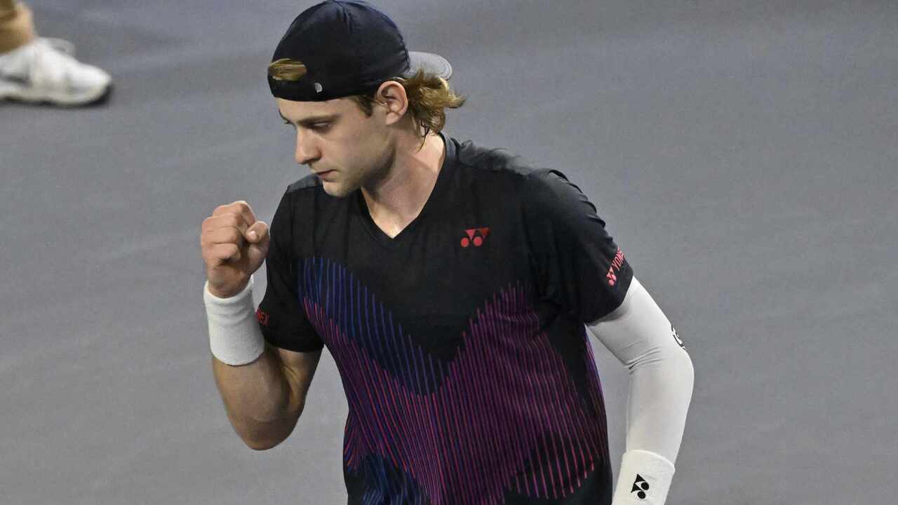 Hot Shot: 'Air Zizou' Bergs deja su huella con este remate ante Norrie en Metz
