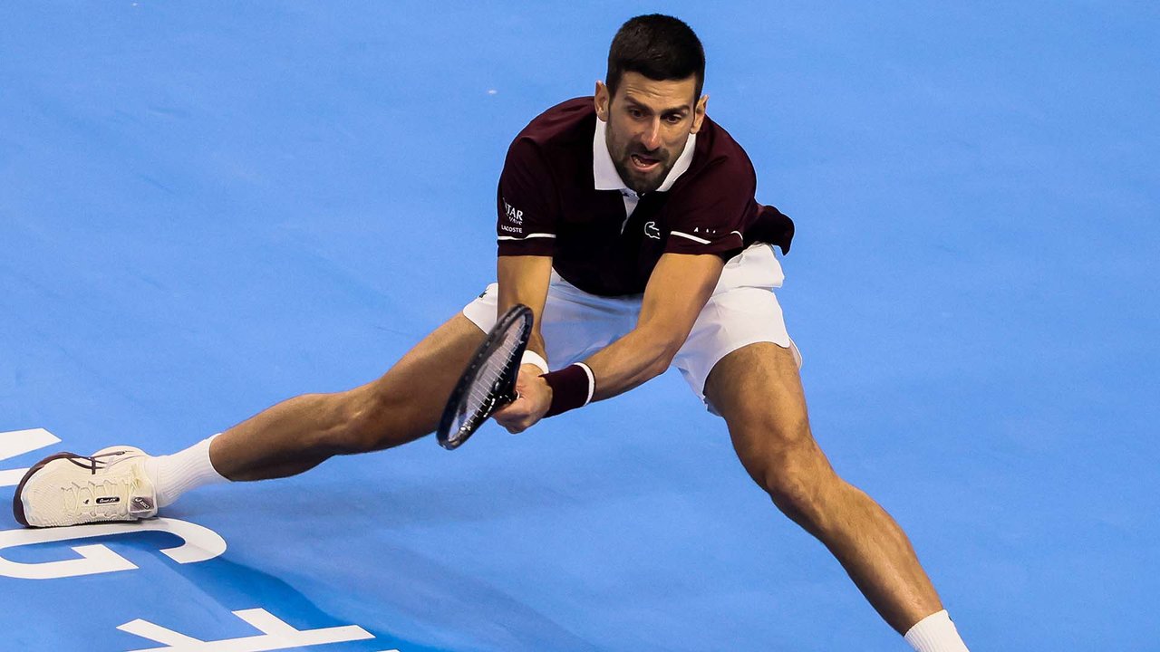 Hot Shot: Djokovic draws Borges in, then lobs to perfection in Beijing!