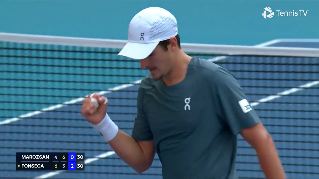 Hot Shot: 'They like what they see!' Fonseca's lovely lob delights Miami crowd