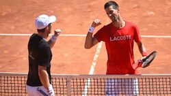 Mira A Djokovic & Murray Jugar Puntos De Práctica En Roma