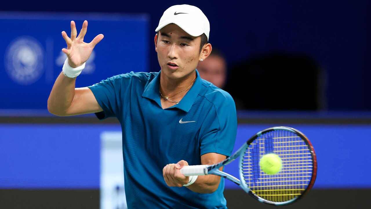 Hot Shot: Shang strikes a pose after inside-out zinger in Chengdu 2025 