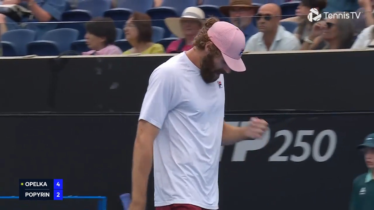 Hot Shot: Opelka clinches break with roaring forehand winner in Adelaide