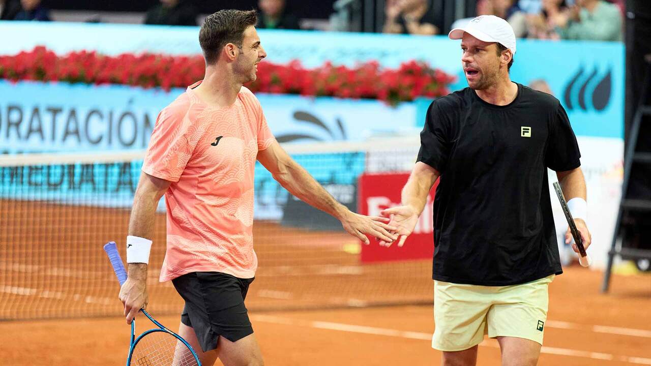 Marcel Granollers and Horacio Zeballos advance in straight sets while top seeds Marcelo Arevalo and Mate Pavic need a Match Tie-break. Watch live & on demand at TennisTV.com.