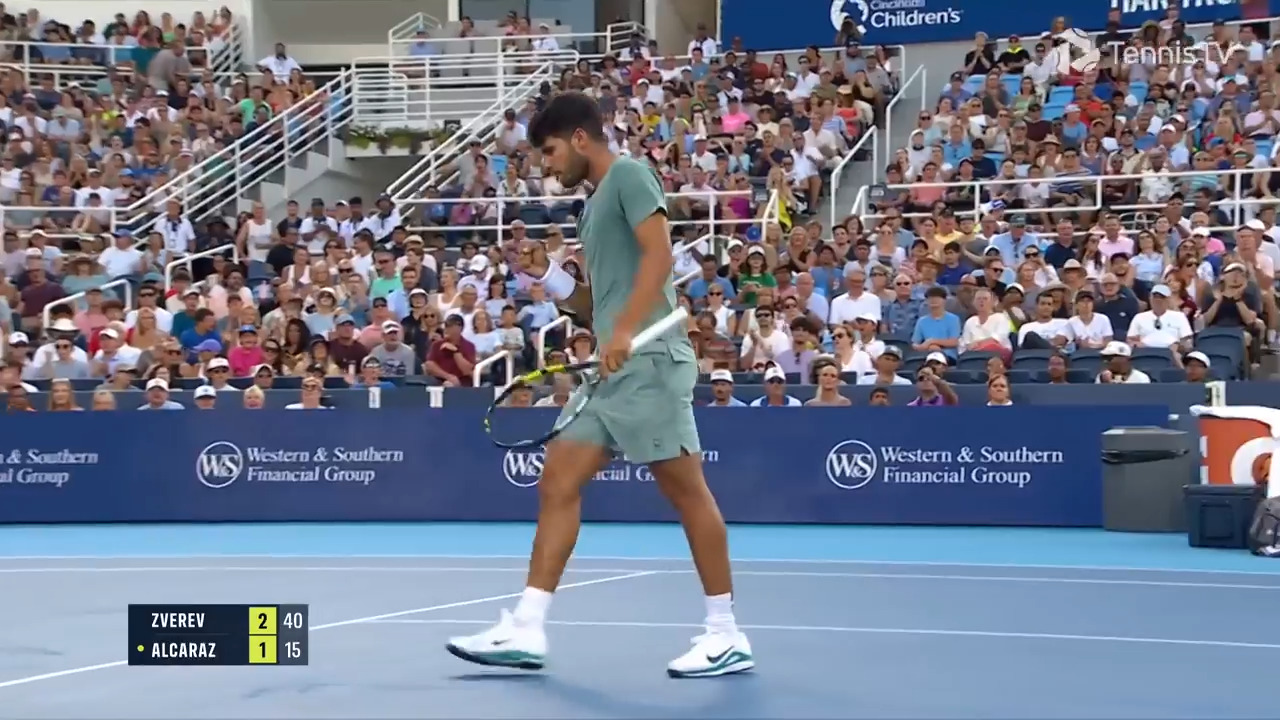 Hot Shot: Alcaraz saves break point with brave volley vs. Zverev in Cincinnati