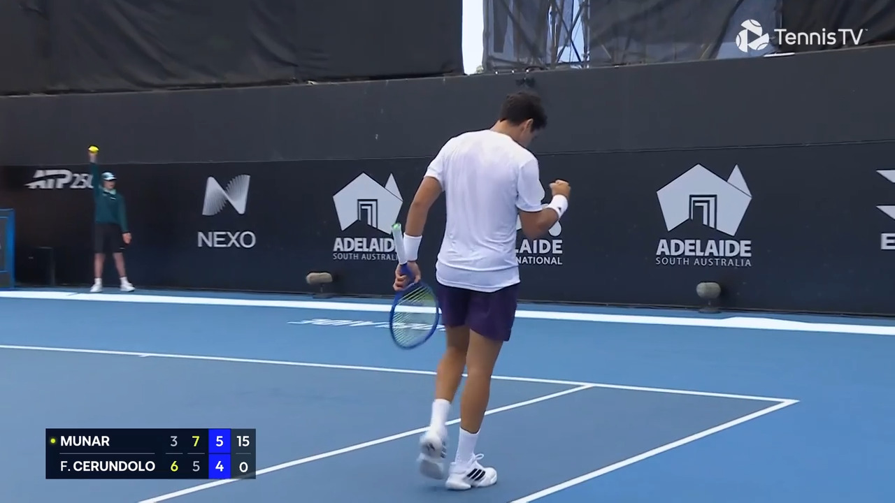 Hot Shot: Speedy Munar covers every inch of court, angles wicked winner in Adelaide 