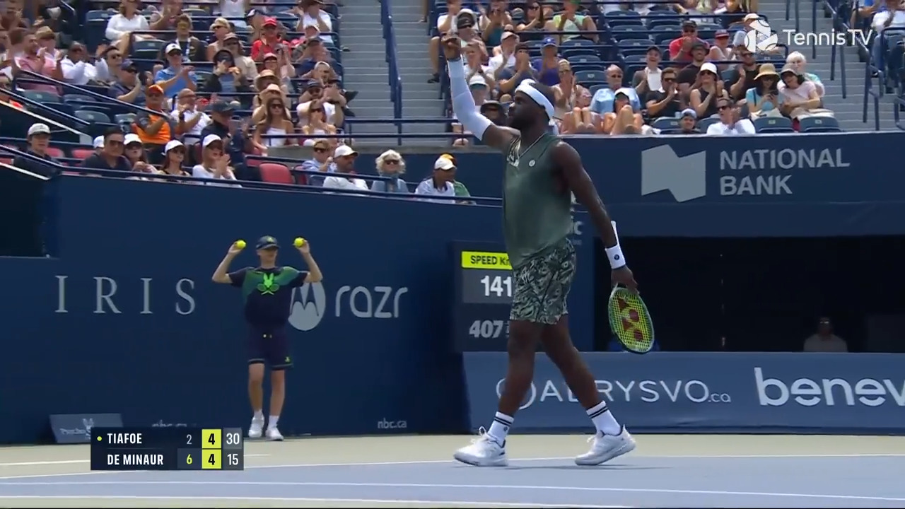 Hot Shot: 'Point of the match', Tiafoe threads the pass in Toronto