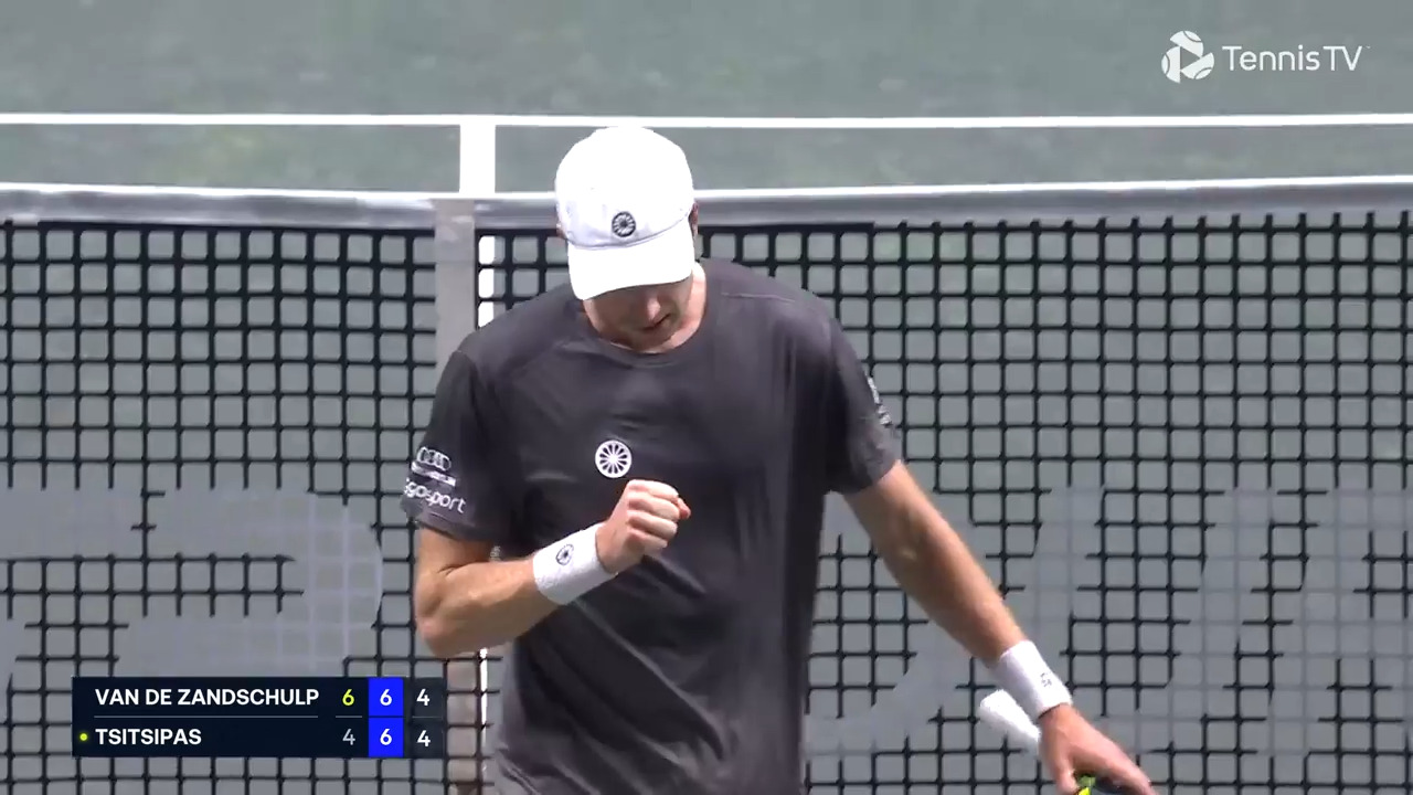 Hot Shot: 'Oh what a point' by Van de Zandschulp in Rotterdam 2026