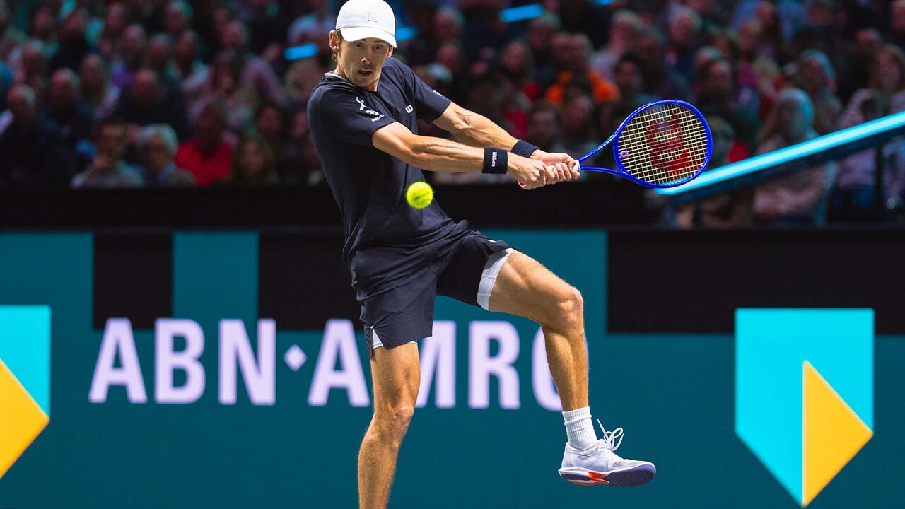 Hot Shot: De Minaur's devious lob evades Van de Zandschulp