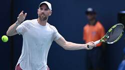Hot Shot: Mannarino Flicks Fizzing Forehand Pass In Miami