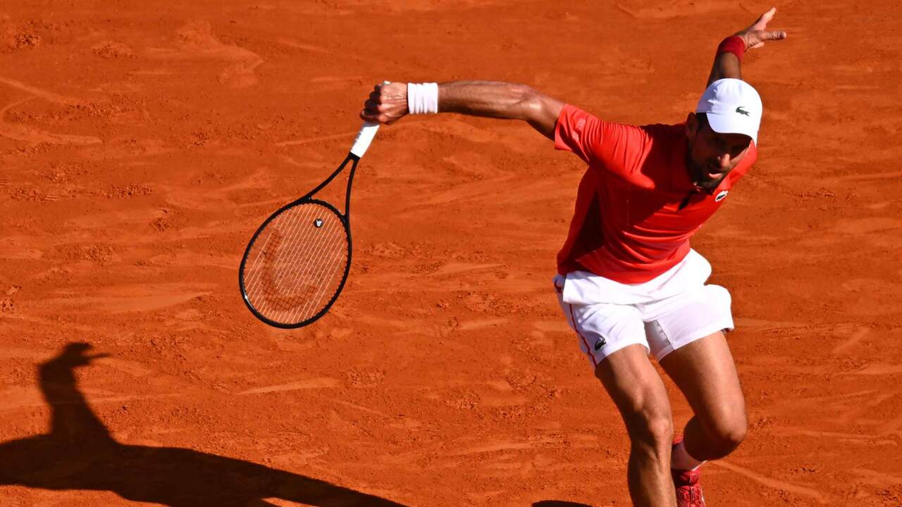 Hot Shot: Djokovic's perfect dropper in Geneva
