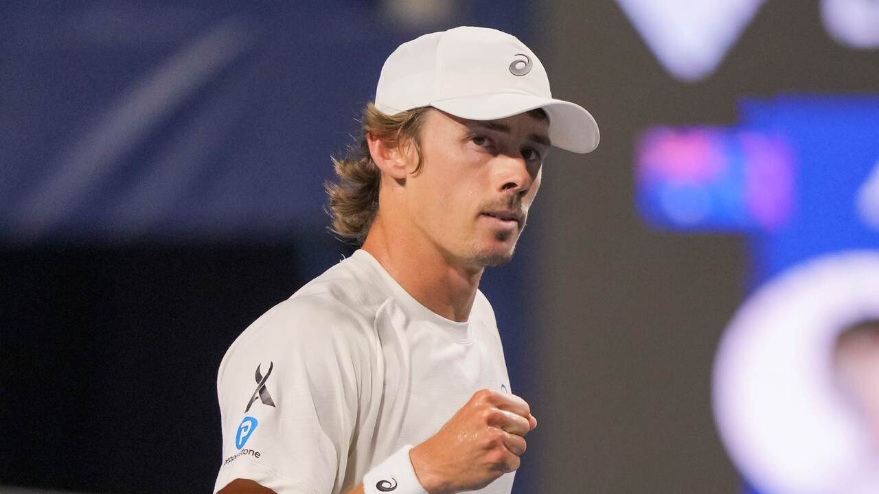 Hot Shot: De Miñaur esconde el tiro y sorprende a Shelton en Toronto