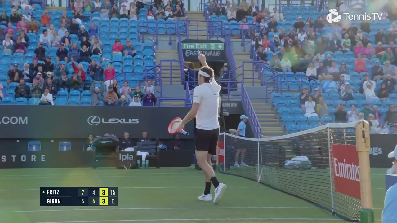 Hot Shot: Unbelievable Fritz impresses crowd with tweener and more in Eastbourne 2025