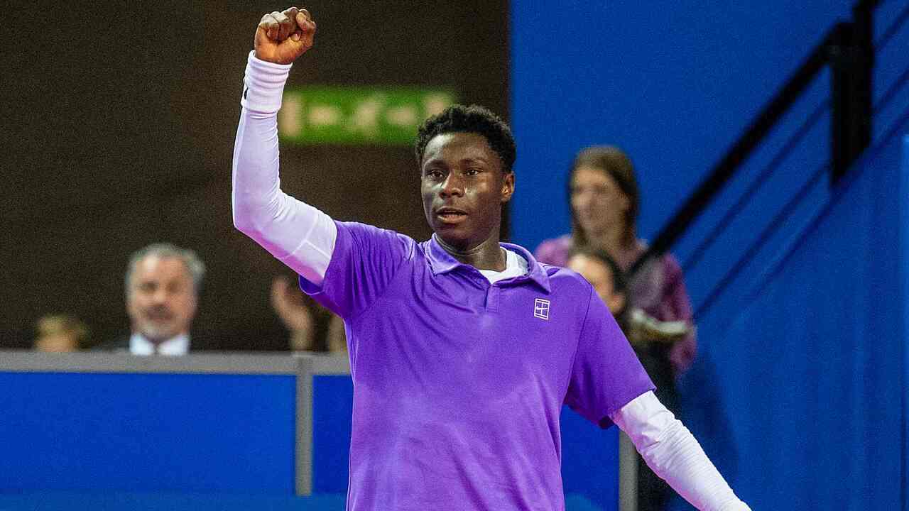 Hot Shot: Kouame's match point save thrills Montpellier crowd!