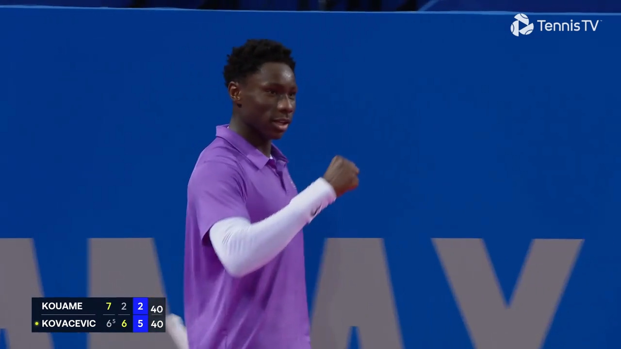 Hot Shot: Kouame's match point save thrills Montpellier crowd!