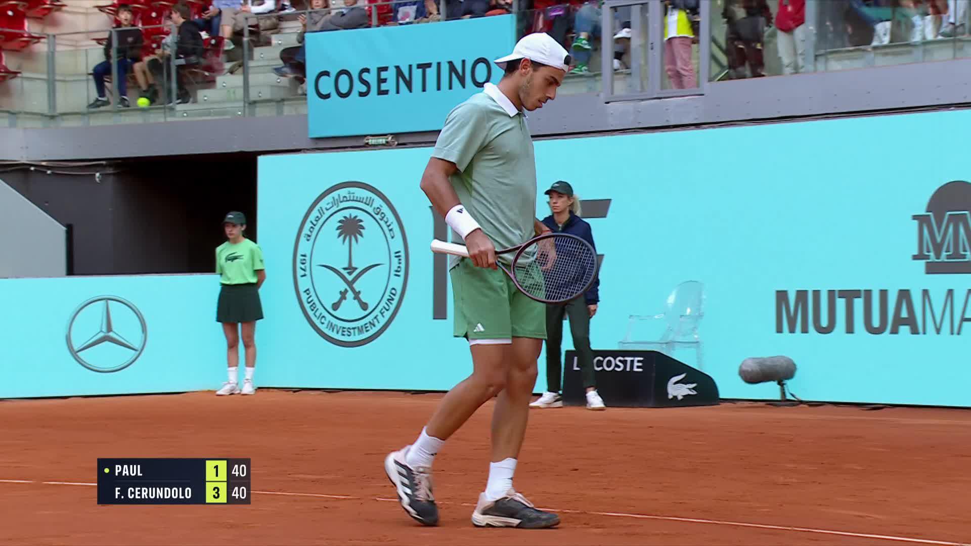 Hot Shot: Cerundolo crushes consecutive forehands in Madrid