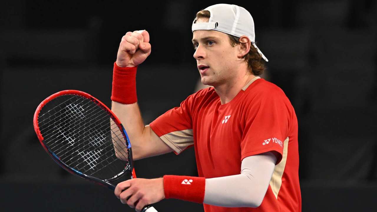 Highlights: Bergs reaches career-high ranking after Zhang retires in Marseille