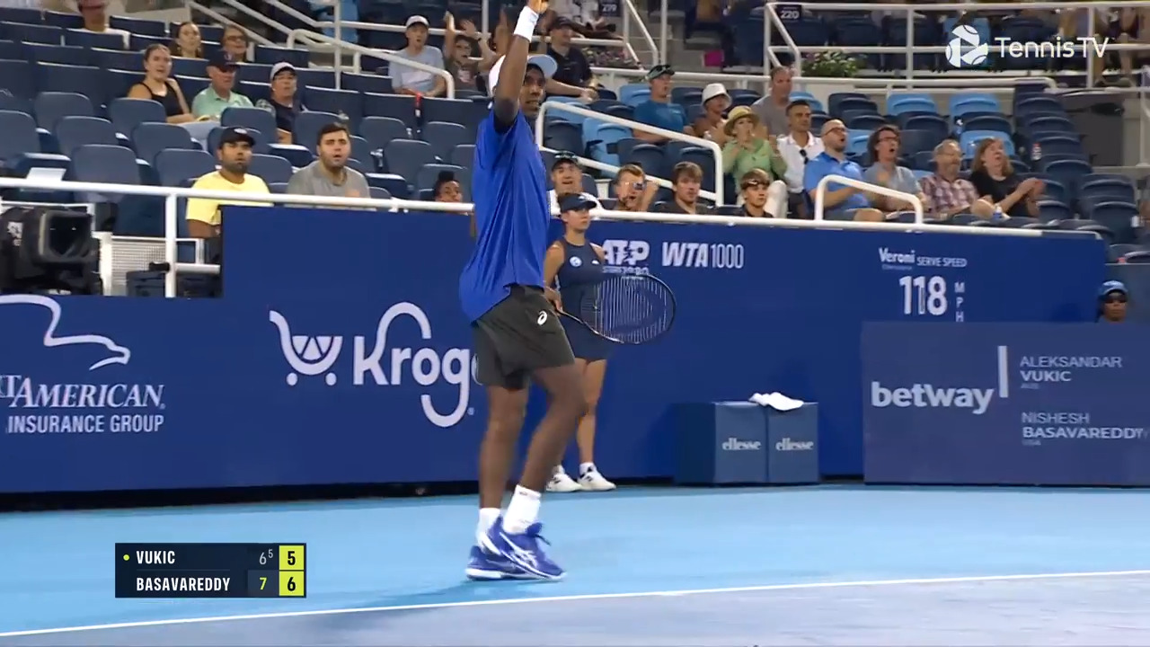 Hot Shot: Basavareddy's majestic lob sets up match-winning break in Cincinnati 2025