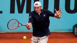Hot Shot: Isner Crushes Monster Return Under Pressure Against Rublev