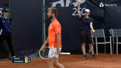 Highlights: Moutet vence a Shapovalov en Bucarest
