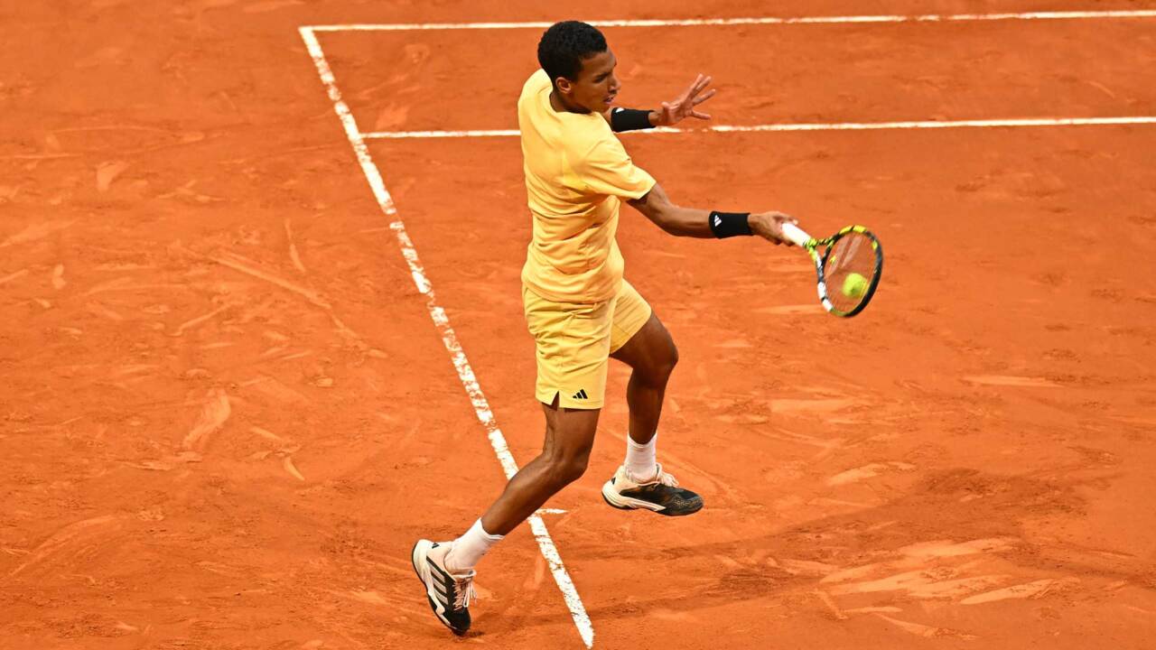 Watch: Felix leaves no doubt on power-packed match point vs. Ruud in Madrid 2024