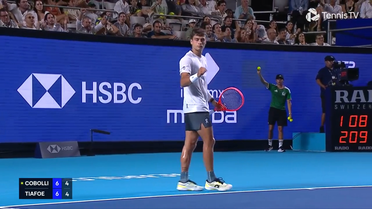 Hot Shot: How does Cobolli land this forehand in a crucial moment