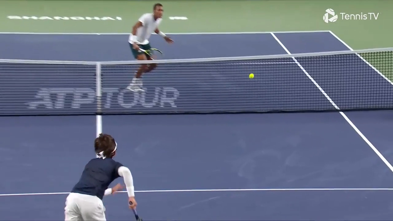 Hot Shot: Felix's fine touch stops short of Musetti in Shanghai 2025