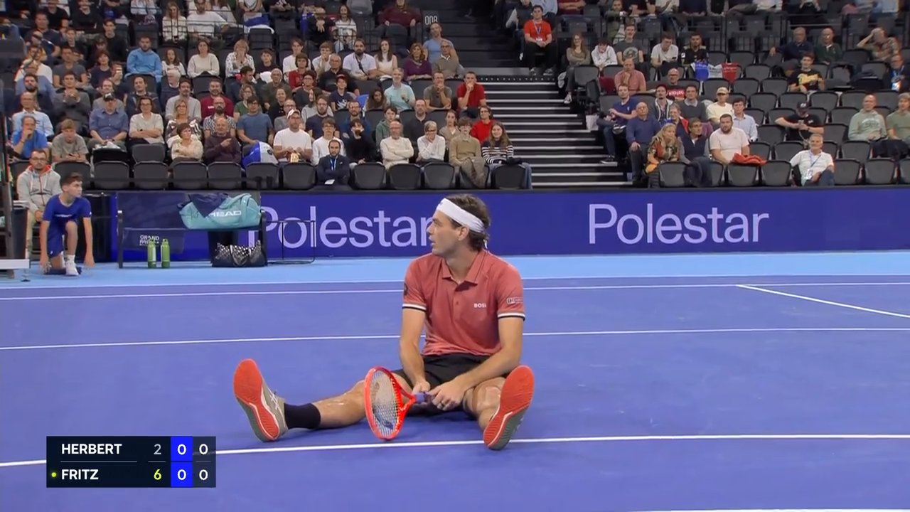 Watch: Fritz left on deck after scary fall in Lyon 2026