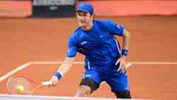 Hot Shot: Passaro stuns Dimitrov with 'unbelievable' defence in Rome
