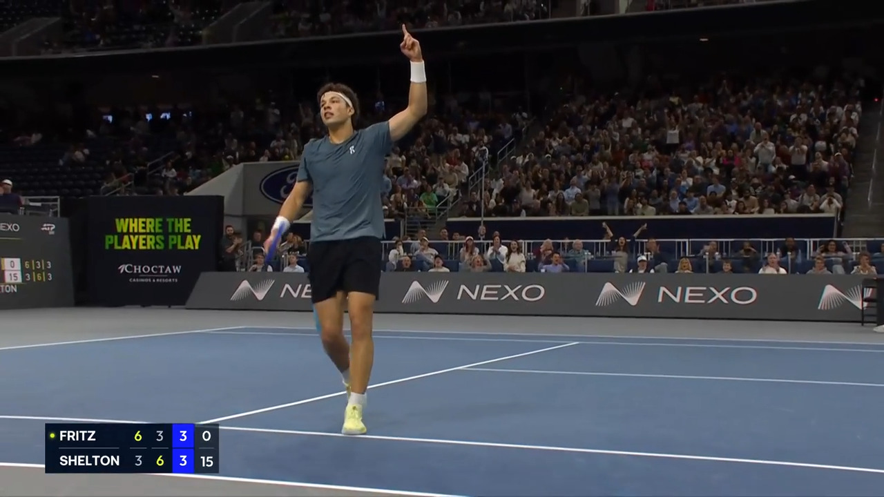 Hot Shot: Shelton & Fritz play 'point of the week' in Dallas final!