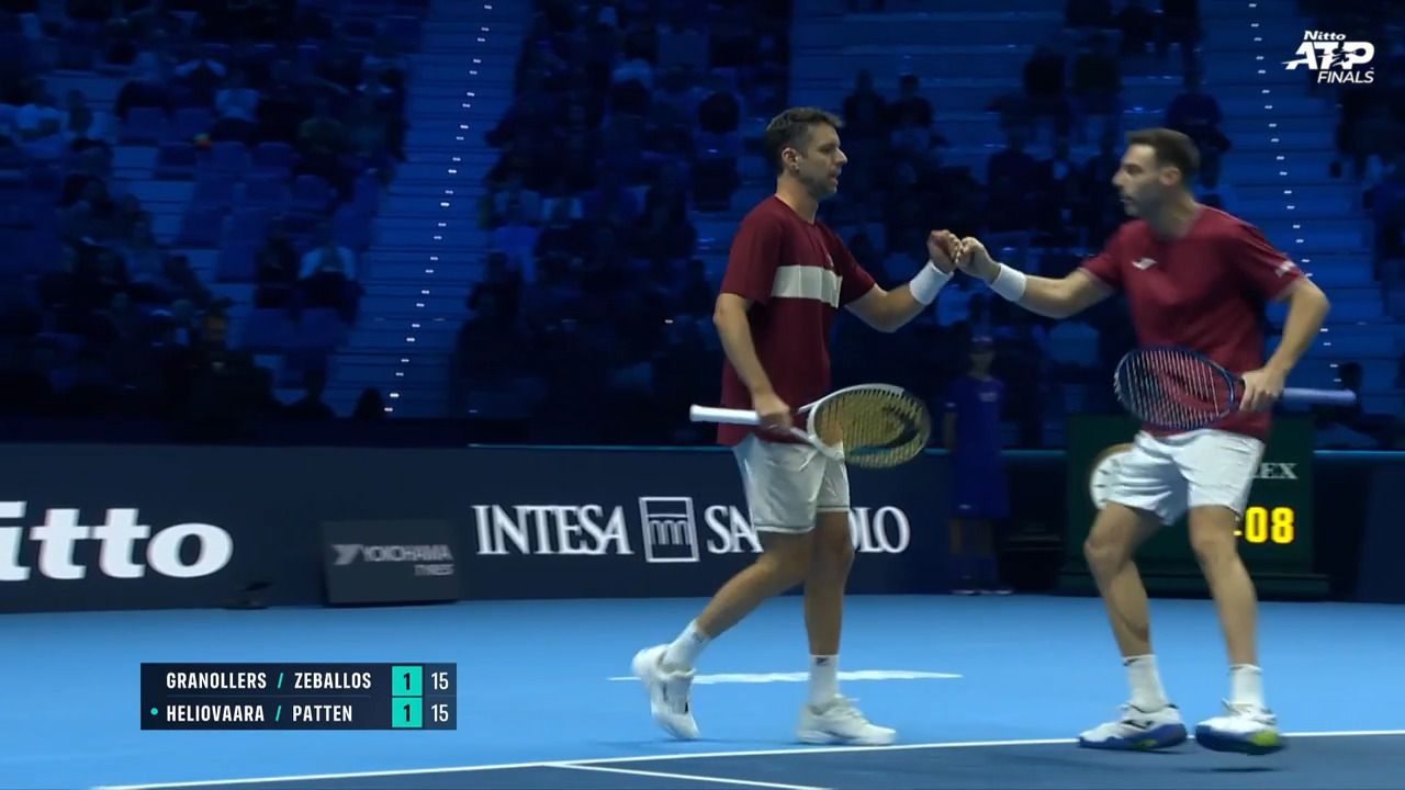 Hot Shot: Zeballos enciende al público con un winner cruzado en Turín