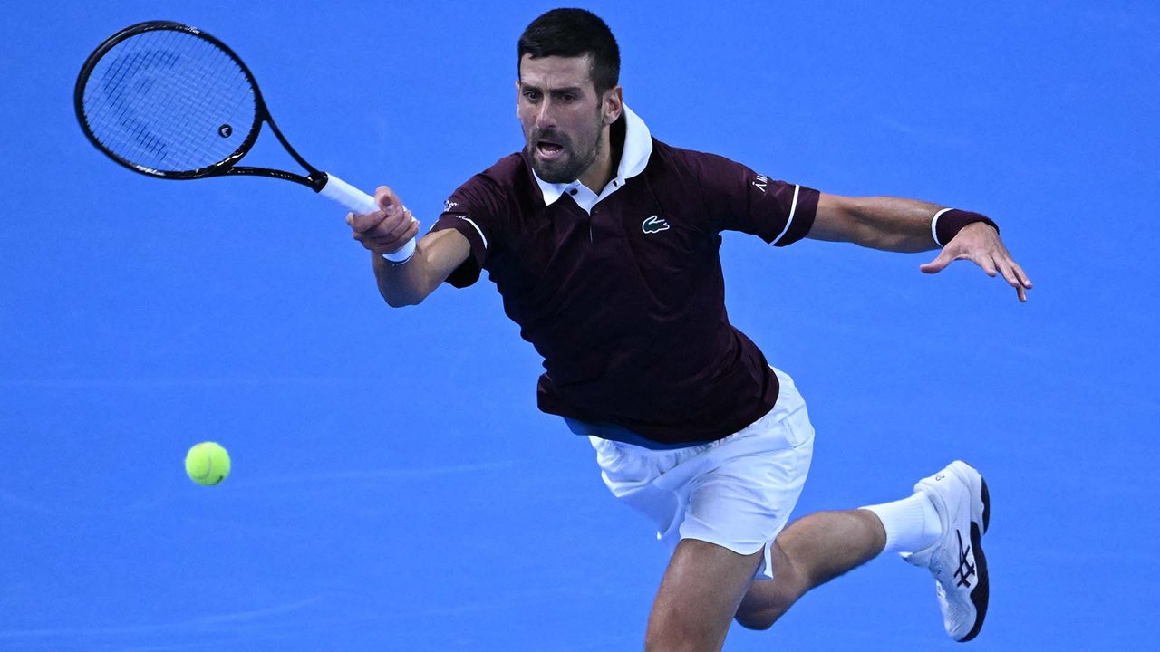 Hot Shot: Djokovic outlasts Medvedev in epic Beijing exchange!