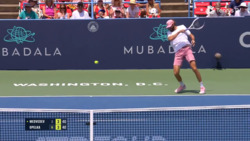 Hot Shot: Opelka's 1-2 punch has Medvedev on the ropes in Washington 2025