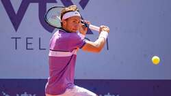 Hot Shot: Ruud Hits Unbelievable Lob In Gstaad