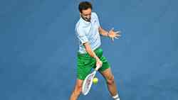 Highlights: Medvedev sinks Struff in Marseille for first back-to-back triumphs of 2025 